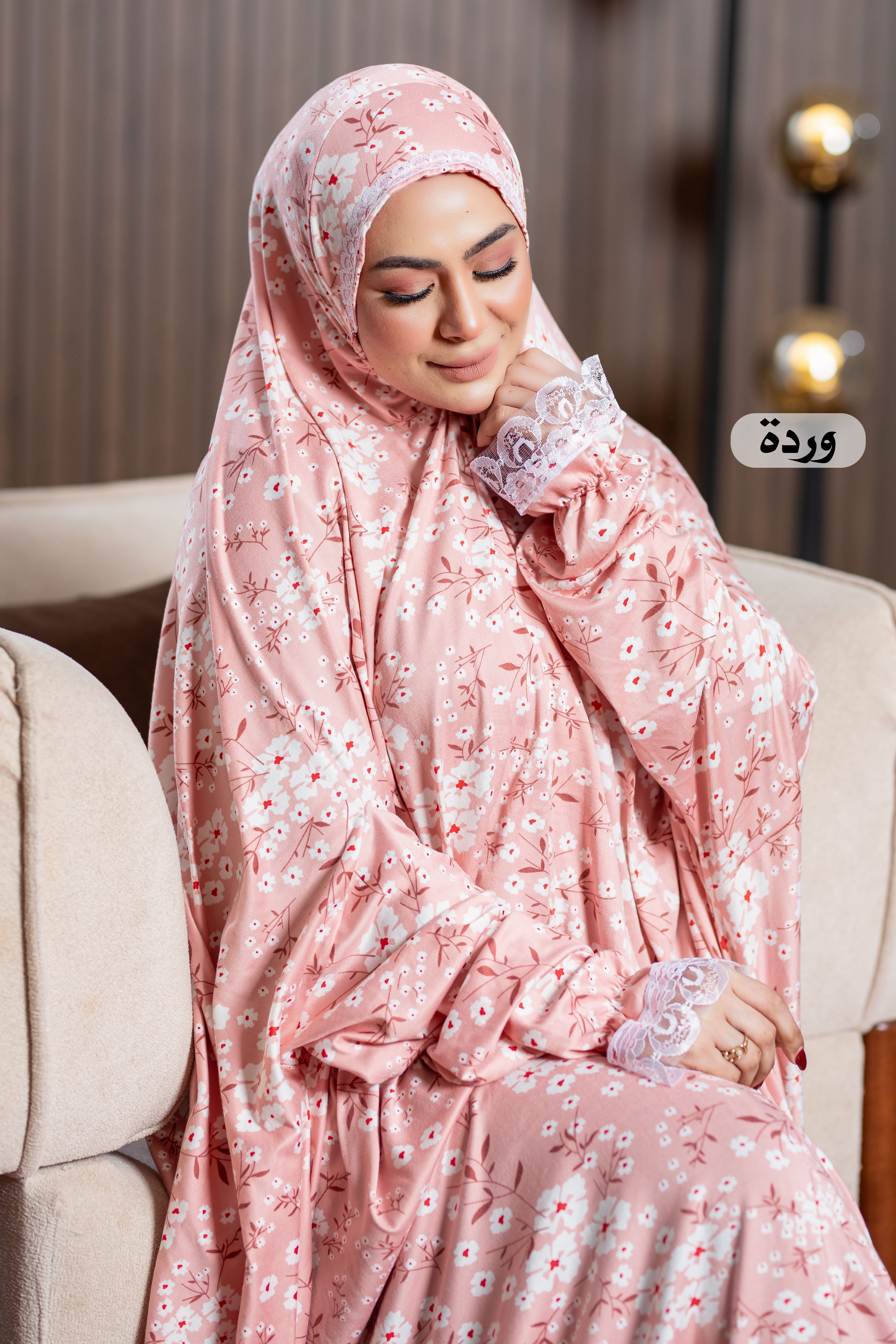 ملحفة دانتيل