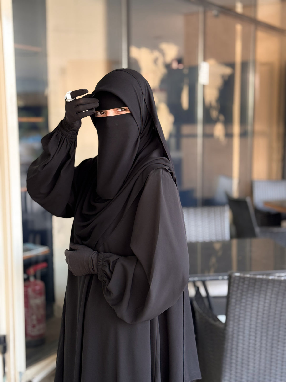 طقم طرحة بلثمة وشريطة